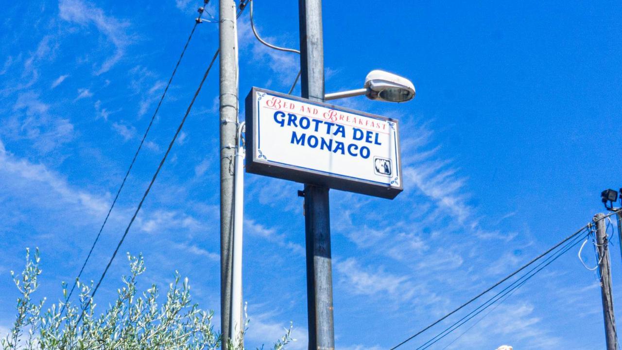 Grotta Del Monaco Panzió Pedara Kültér fotó